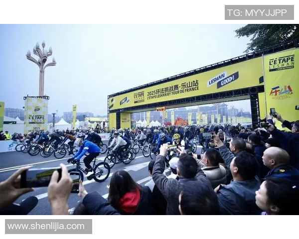 中国自行车选手时隔15年重返环法赛场 中国自行车选手时隔15年重返环法赛场